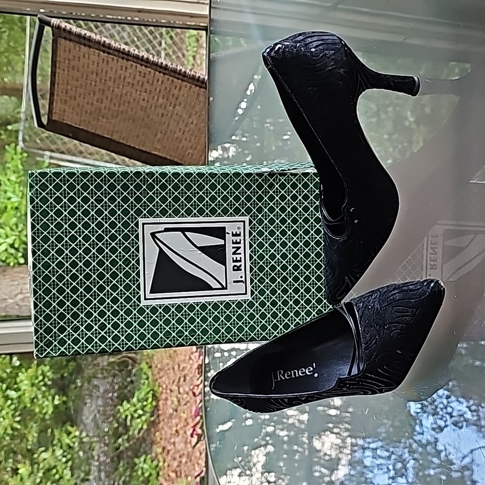 J. Renee Black Diane Pasley Print Heels Sz 8 Wedding Funeral Cocktail